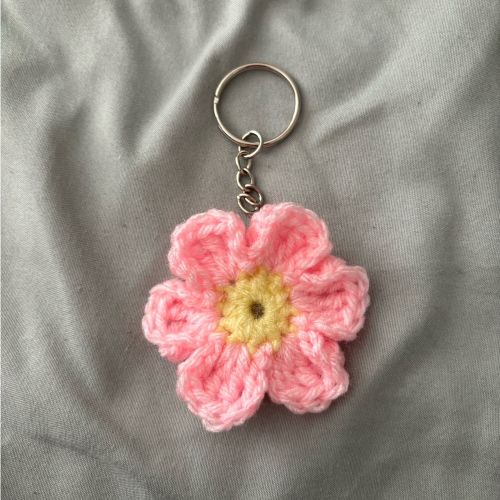 Crochet flower 🌸 keychain 🔑